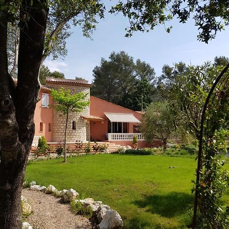 Bed and Breakfast Mas D'Azur Roquefort-les-Pins Exterior foto