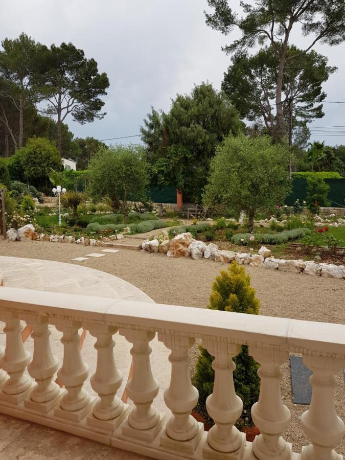 Bed and Breakfast Mas D'Azur Roquefort-les-Pins Exterior foto
